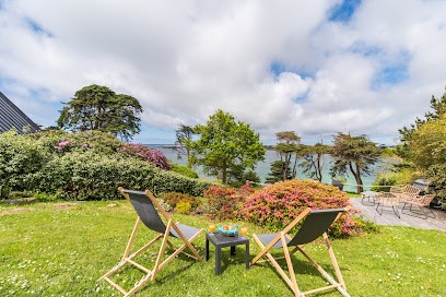 Chalet Beau Rivage, Location de Vacances à Trébeurden