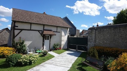 La Petite Maison, Chambre d'Hôtes à Beaugency