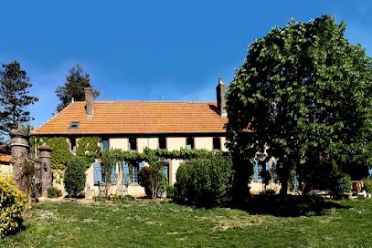 Le clos des artistes - Chambres d'hôtes, Chambre d'Hôtes à Turny