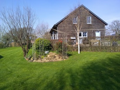 The Little House, Chambre d'Hôtes à Gussignies