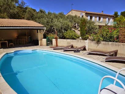 Villa de Thouzon, Location de Vacances au Thor