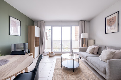 The Flex (France), Location De Vacances à Paris 14