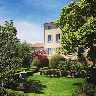 Demeure Bouquet, Maison d'Hôtes à Ambierle