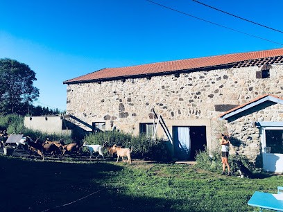 Chambre D'hôtes à La Ferme, Chambre d'Hôtes à Mazan-l'Abbaye