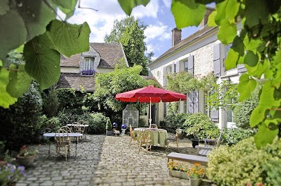 The Cherry Orchard Bed and Breakfast, Chambre d'Hôtes à Villiers-sous-Grez