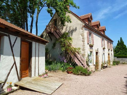 Danse la Source, Chambre d'Hôtes à Trézelles