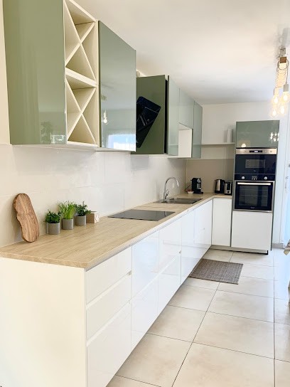 Havre de paix moderne et spacieux, Location de Vacances à Courcouronnes