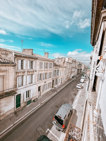 Vign'Home - La Conciergerie, Location de Vacances à Libourne