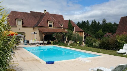 LE TIVOLI, Location de Vacances à Aubas