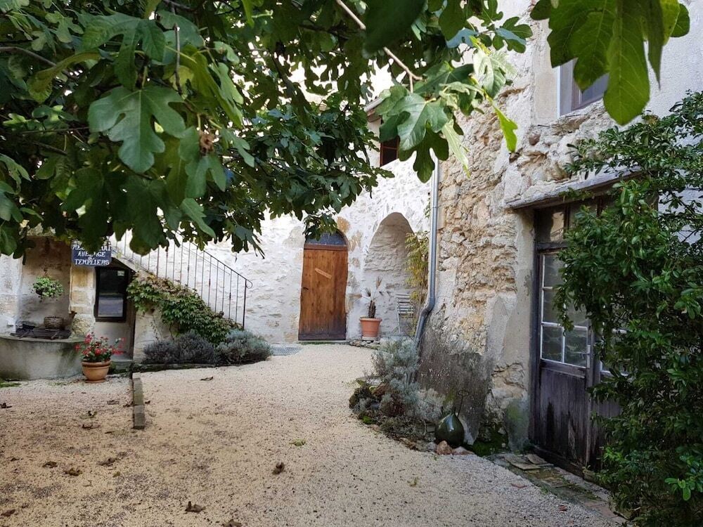 Mas Les Echelettes, Maison d'Hôtes à Saint-Paul-Trois-Châteaux