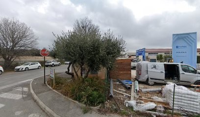 appart hôtel avec jardin, Location de Vacances à Cuers