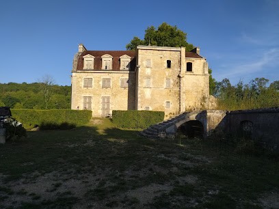 L'Orangerie du Château de Crépan, Chambre d'Hôtes à Prusly-sur-Ource