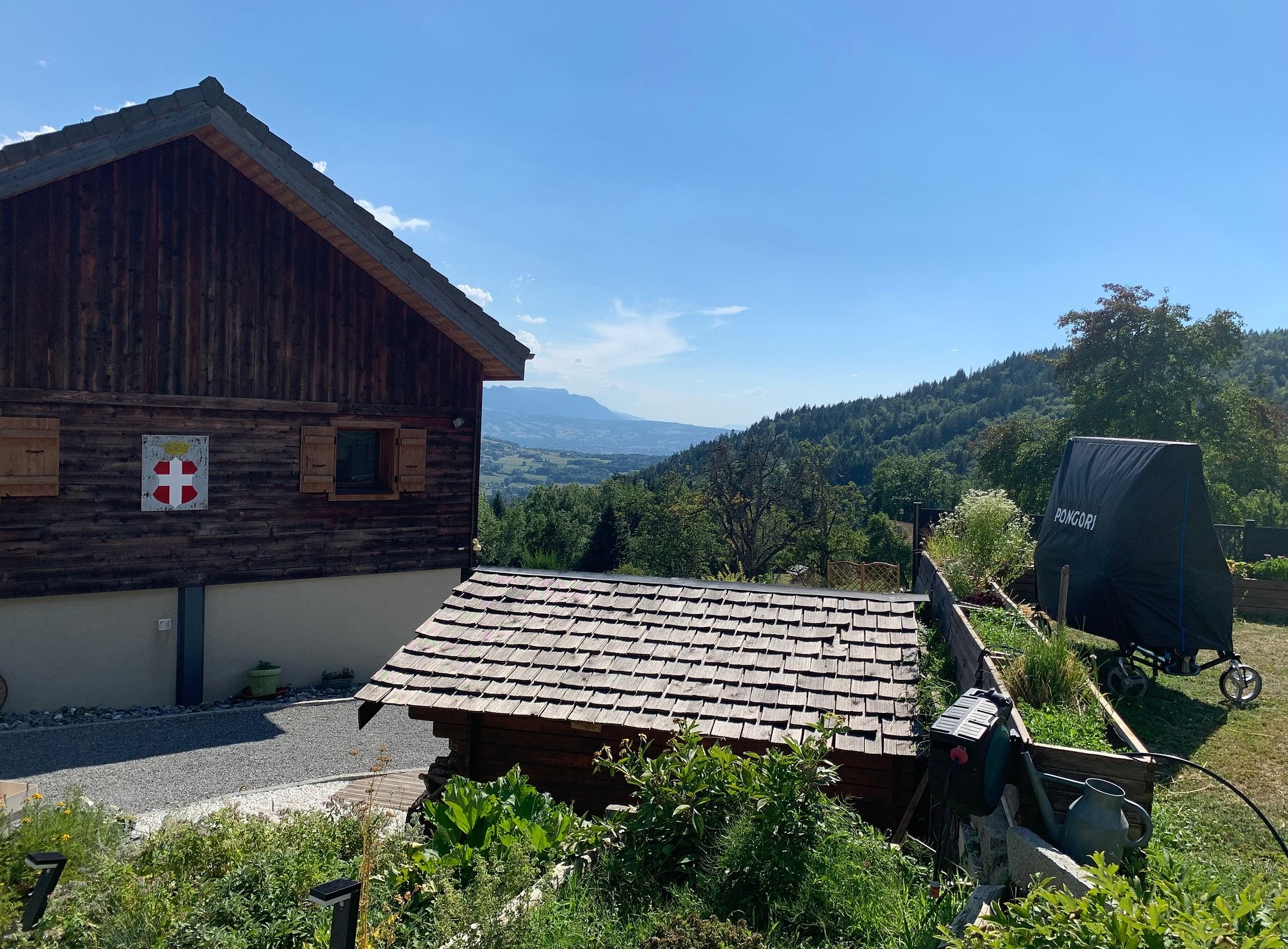Les Chalets De Ludran, Maison d'Hôtes à Viuz-en-Sallaz