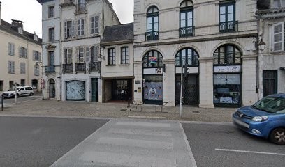 Résidence Thiers, Chambre d'Hôtes à Oloron-Sainte-Marie