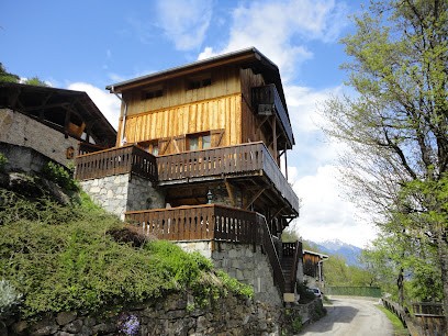 LE COLOMBIER, Chambre d'Hôtes à Salins-Fontaine