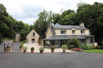 Le Vieux Moulin De Guingamp - Gîtes De France, Maison d'Hôtes à Bégard