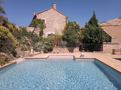 Mas Des Artistes, Maison d'Hôtes à Mouriès