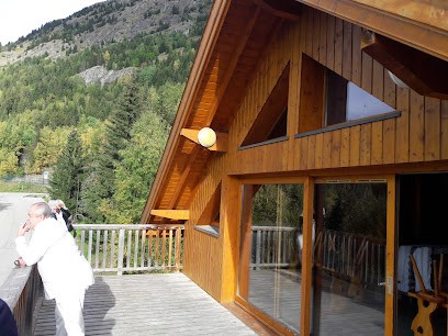 Chalet Eterlou et Chalet Bartavelle, Chambre d'Hôtes à Oz