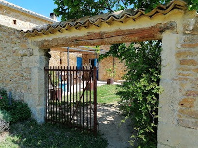Mas De Fontanille, Chambre d'Hôtes à Sabran