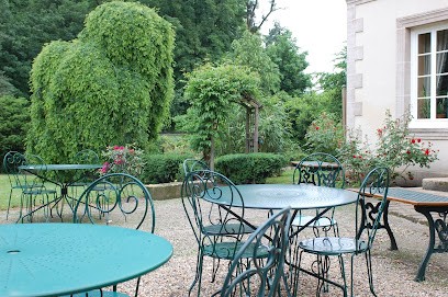 The House Gisele, Chambre d'Hôtes à Moulins