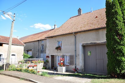 Gîte des 3 Provinces, Chambre d'Hôtes à Choilley-Dardenay