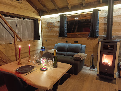Logement Insolite Haut Jura "Les Étoiles De Bevy" Bain Nordique Sauna, Spa, Location De Vacances Pour Deux Personnes, Détente, Location De Vacances à Septmoncel les Molunes