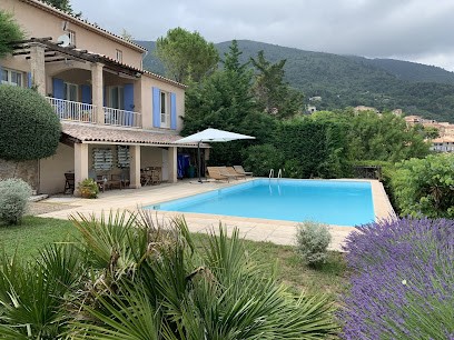 Villa Magnolia Bed & Breakfast Chambre d'Hotes Seillans, Chambre d'Hôtes à Seillans