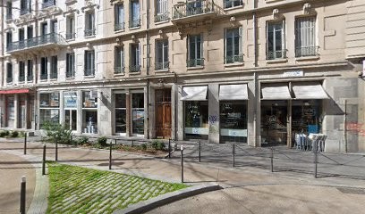 Mermaidshine Apartments, Chambre d'Hôtes à Lyon 06