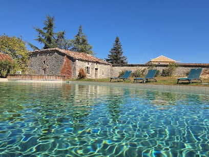 les gîtes de cazes, Location de Vacances à Sérignac