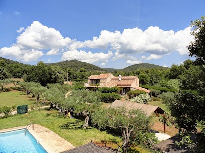 Le Mas des Oliviers, Maison d'Hôtes à Puget-Ville