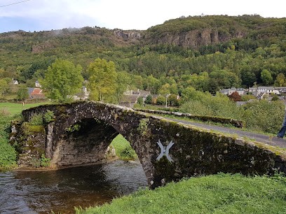 Chambres d' Hôtes Ribes Gérard, Chambre d'Hôtes à Anglards-de-Salers