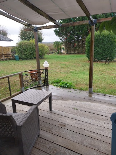 Domaine Des Hirondelles, Location de Vacances à Saint-Vincent-de-Cosse