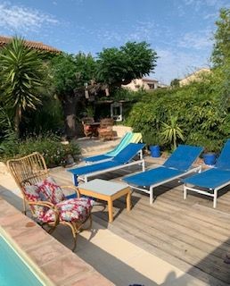 Le Petit Mas En Avignon, Chambre d'Hôtes à Pujaut