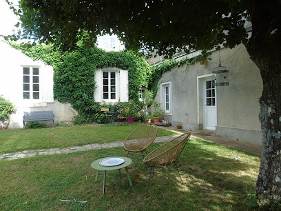 Les Chambres De L'atelier, Chambre d'Hôtes à Marigné-Laillé