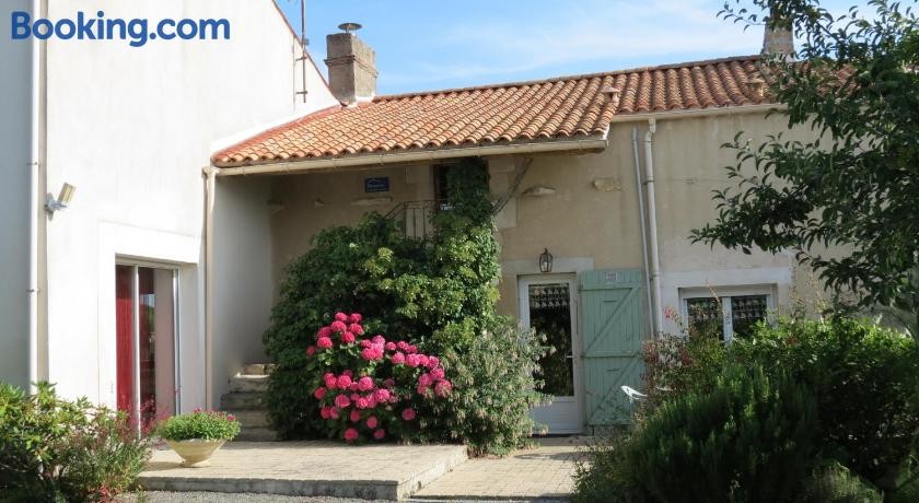 Bed & Breakfast The Aubinoise, Chambre d'Hôtes à Saint-Aubin-la-Plaine