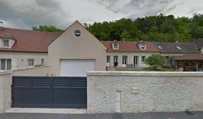 A la Claire Fontaine, Chambre d'Hôtes à Verneuil-en-Halatte