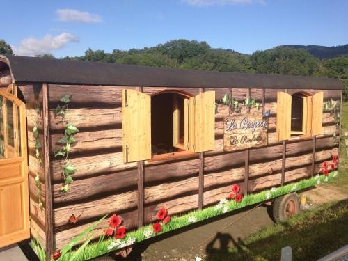 La Bergerie - Chambres Et Table D'hôtes 69290 Pollionnay, Ouest Lyonnais, Chambre d'Hôtes à Pollionnay