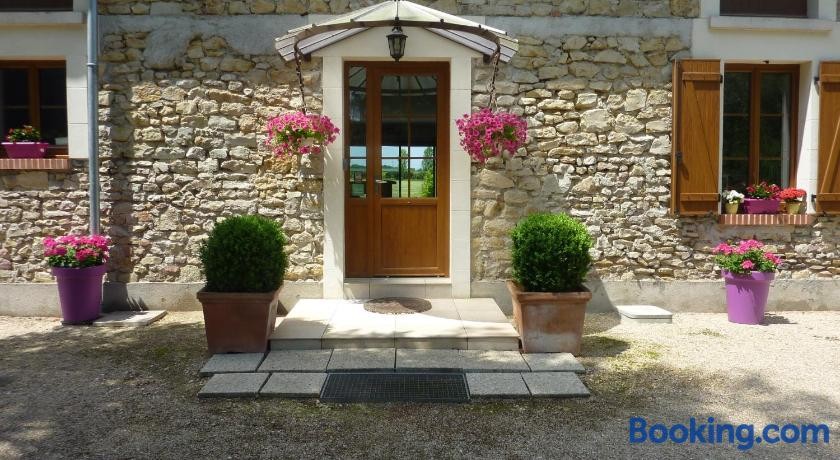 La Junchère, Chambre d'Hôtes à Saint-Hilaire-de-Court