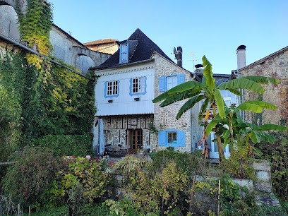 L'AMPHITRYON - Chambres D'hôtes En Béarn, Chambre d'Hôtes à Oloron-Sainte-Marie