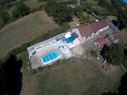 Gîte Laisser Faire, Location de Vacances à Lussac-les-Églises