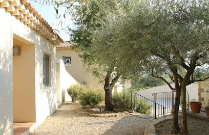 L'annexe - Location villa avec piscine à Laudun-L'ardoise - Gard, Maison d'Hôtes à Laudun-l'Ardoise