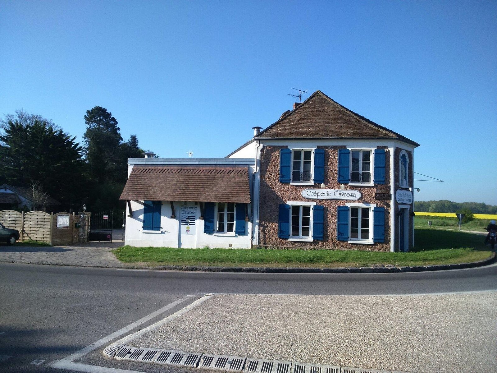 Relais Saint Laurent, Chambre d'Hôtes à Chevreuse