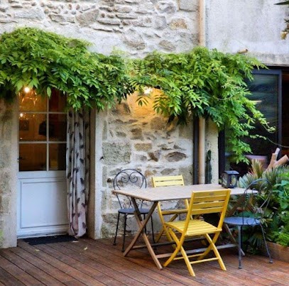 Envie de Sud - Gîte & Chambre d`hôtes avec piscine en Camargue - Cuisine méditerranéenne - Séjours ornithologiques, Maison d'Hôtes à Vauvert