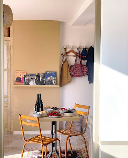 Arles Le Nid Perché Location De Vacances à Arles
