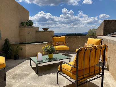 Aux Deux Fontaines, Chambre d'Hôtes à Vaugines