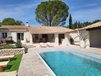 La Bastide des Sarrieres, Location de Vacances à Lourmarin