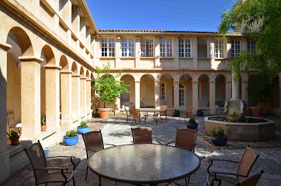 Monastère De Ségries, Maison D'hôtes à Moustiers-Sainte-Marie