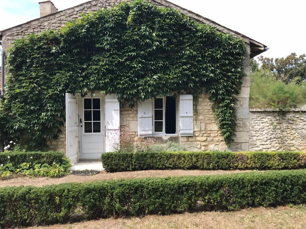 La laiterie du Logis, Chambre d'Hôtes à Chaniers