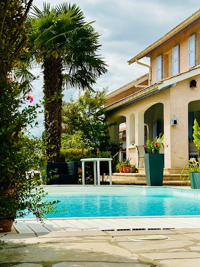 Domaine de La Provençale, Chambre d'Hôtes à Saint-Didier-de-la-Tour