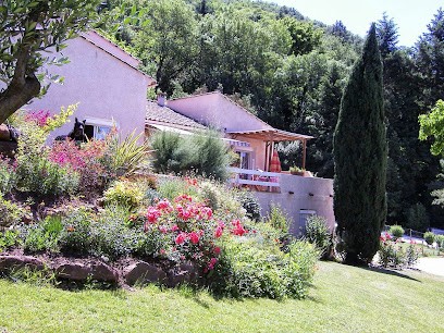 LE CLOS RENE - THERESE ET ROGER CASTAN, Chambre d'Hôtes à Lodève